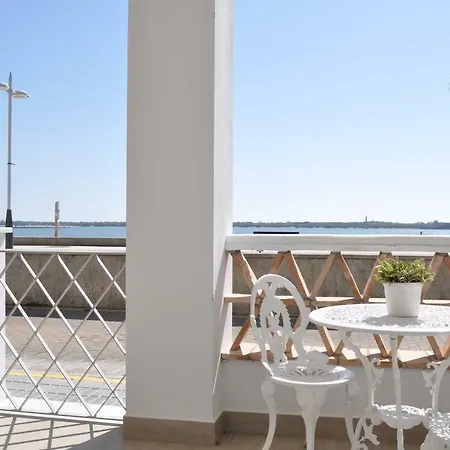 En Paseo Maritimo El Rompido